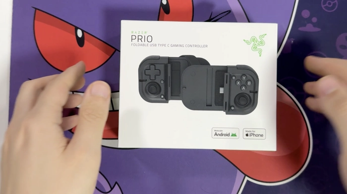Razer Prio USB-C Gaming Controller in der Verpackung