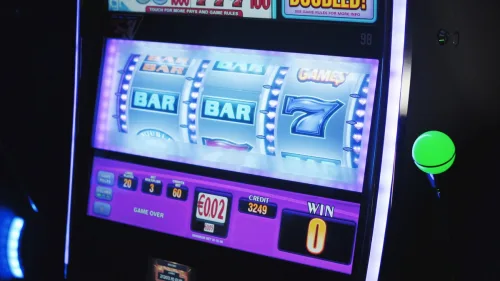 KI-unterstützte IDE von Bytedance: Ein bisschen Glücksspiel